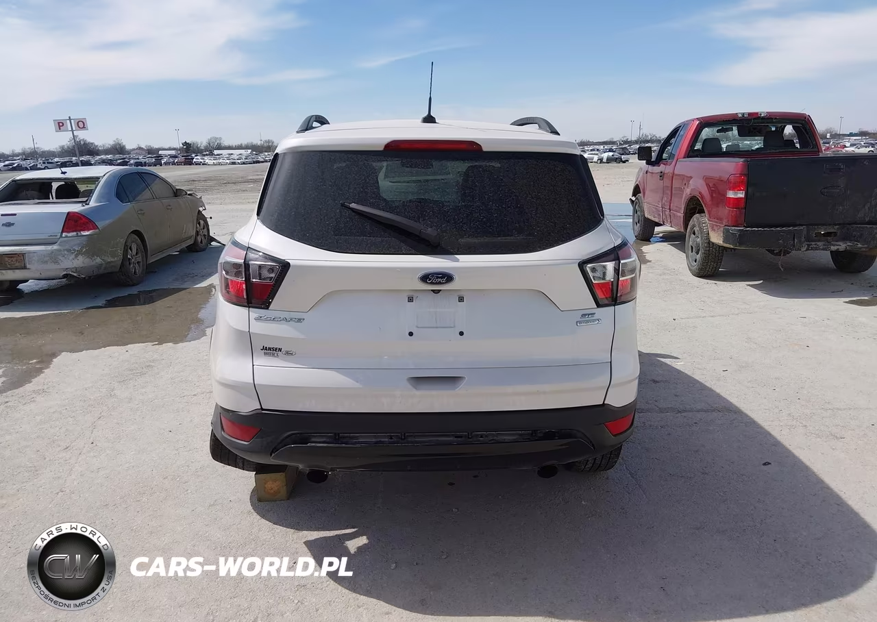 2017 Ford Escape Se VIN:1FMCU0GD8HUC61676 - 16