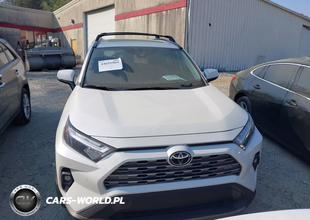 2025 Toyota Rav4 Limited VIN:2T3Y1RFV1SW424888 - 12