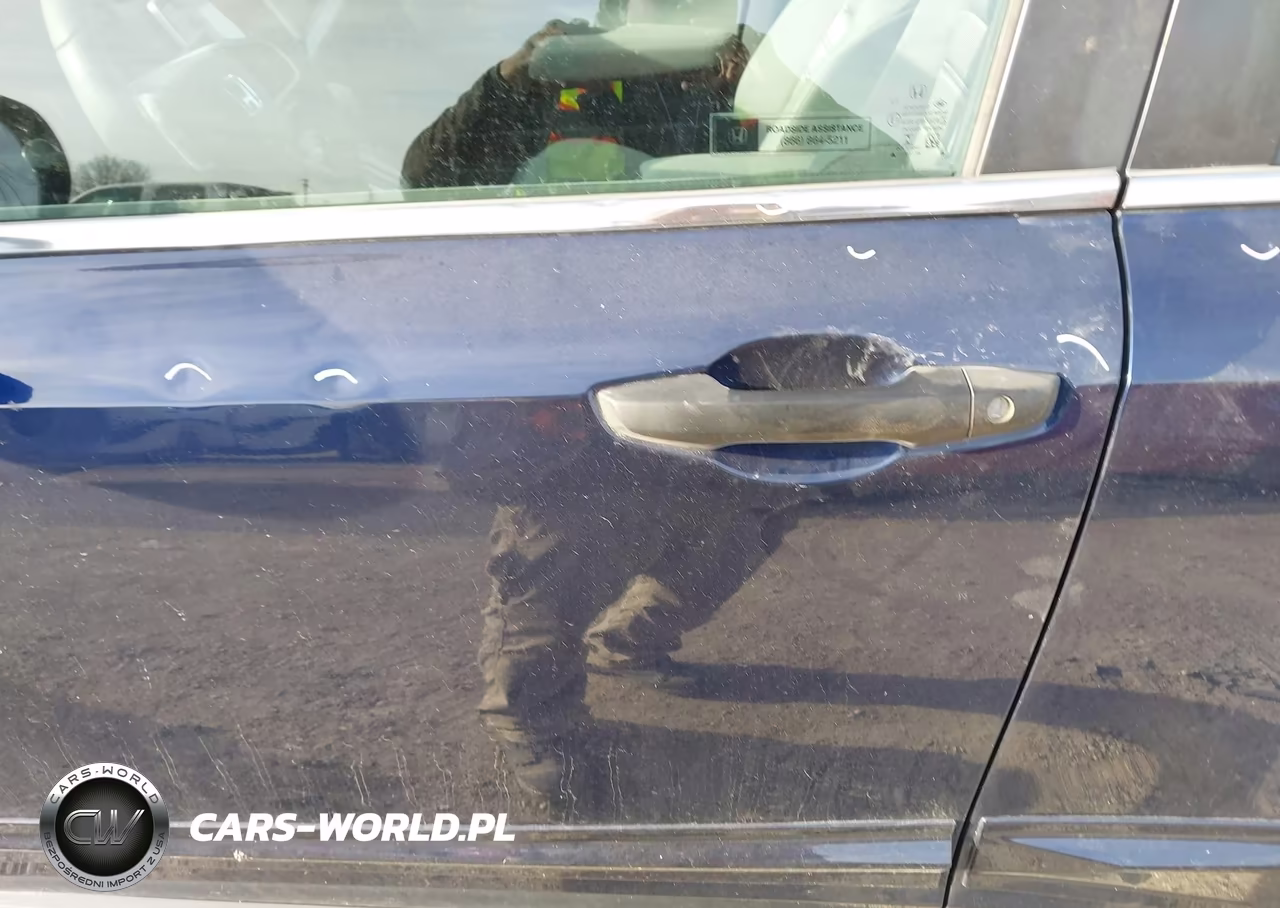 2018 Honda Cr-V Lx VIN:2HKRW6H37JH207187 - 19