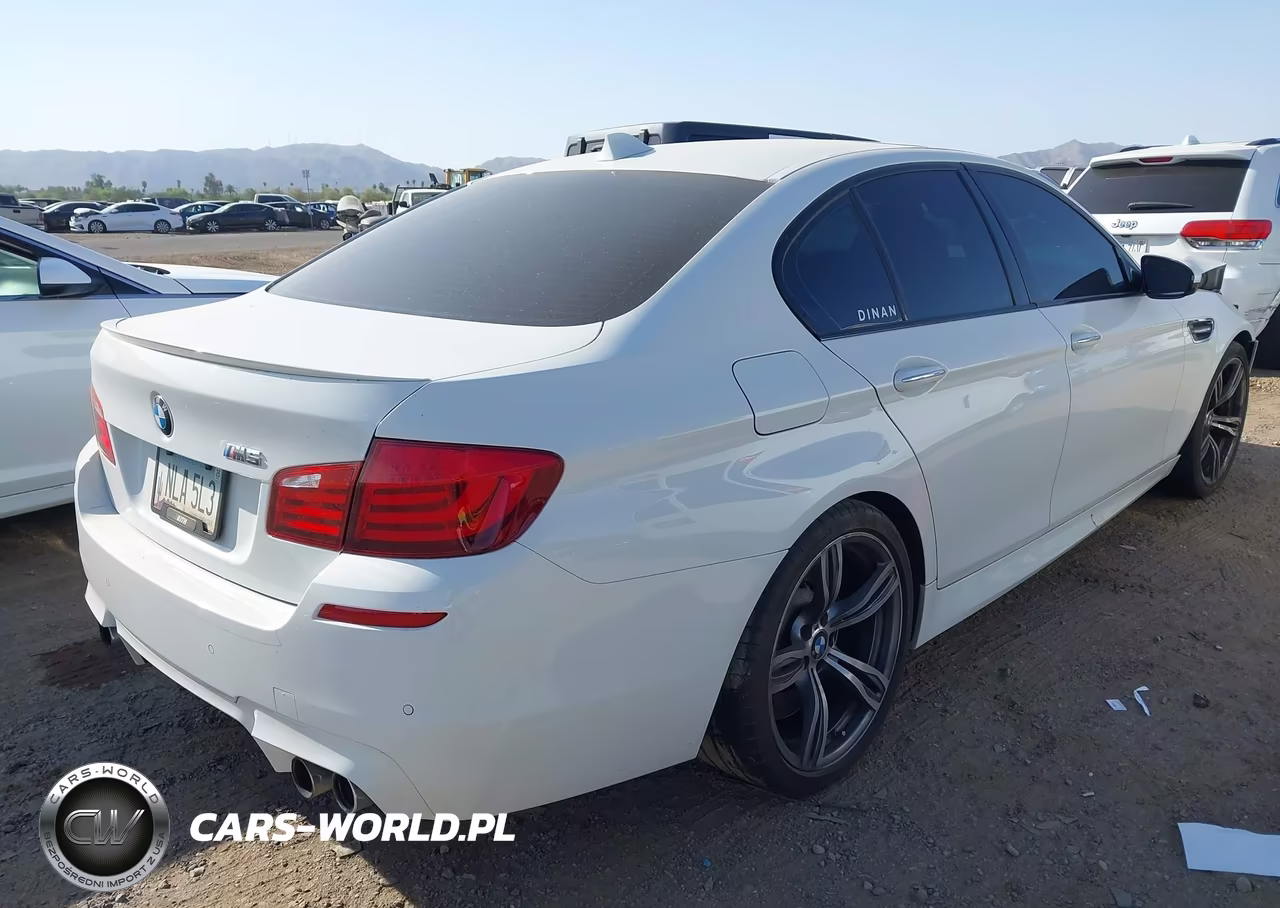 2013 BMW M5 VIN:WBSFV9C57DD096952 - 4