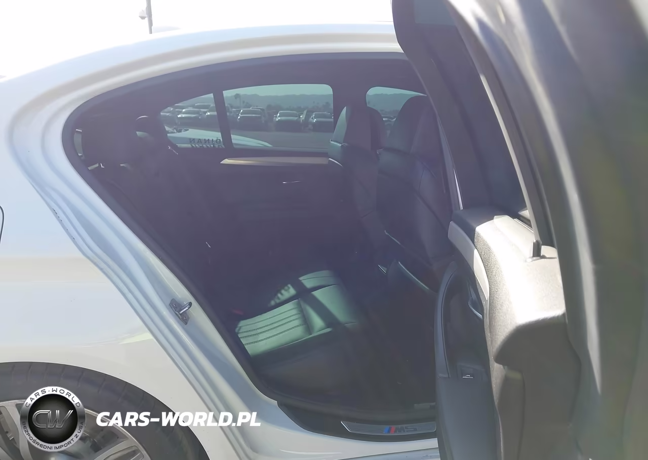 2013 BMW M5 VIN:WBSFV9C57DD096952 - 8