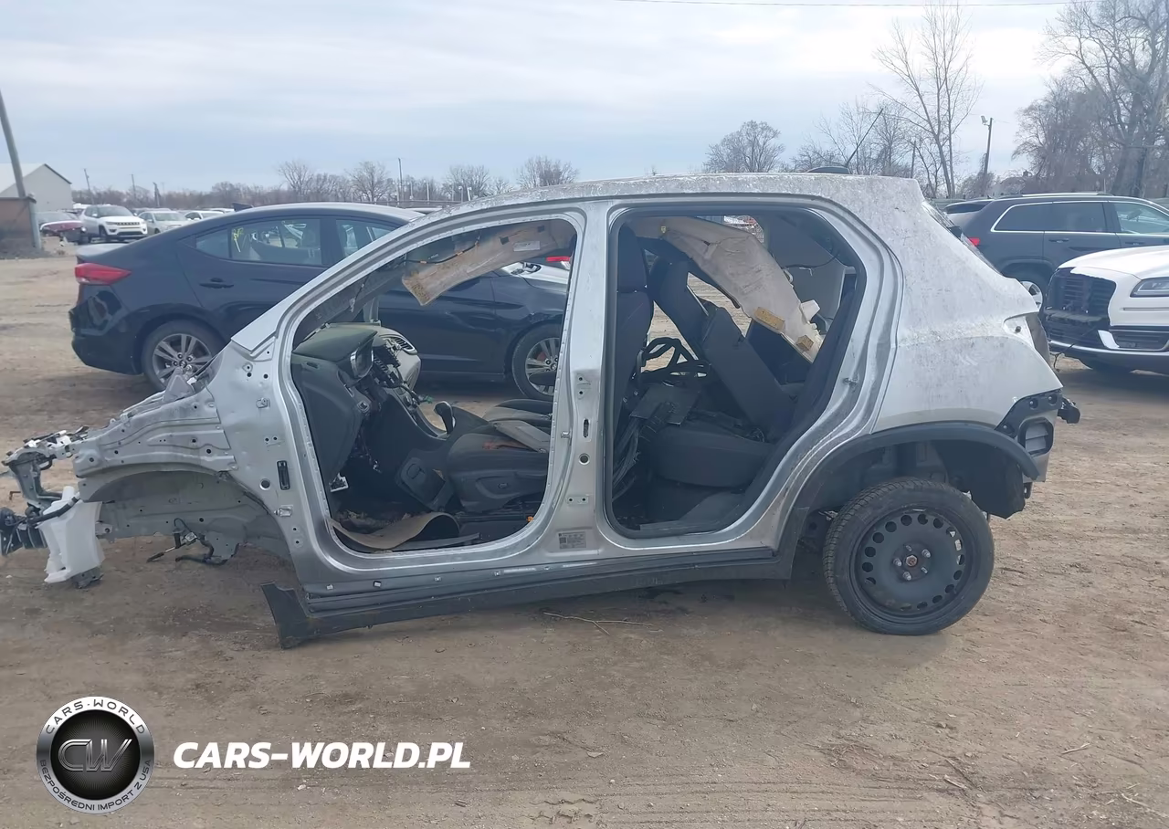 2019 Chevrolet Trax Ls VIN:3GNCJNSB6KL234016 - 13