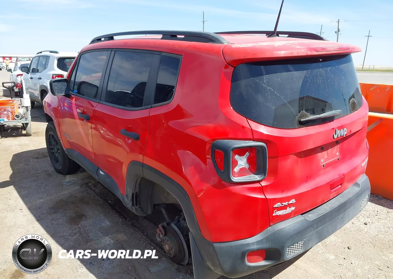 2018 Jeep Renegade Sport 4X4 VIN:ZACCJBAB2JPG66052 - 3