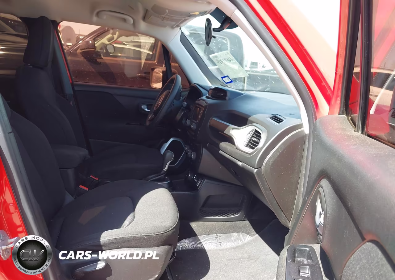 2018 Jeep Renegade Sport 4X4 VIN:ZACCJBAB2JPG66052 - 5