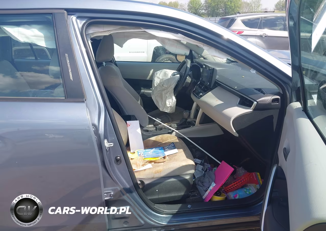 2022 Toyota Corolla Cross L VIN:7MUAAAAG1NV024837 - 5
