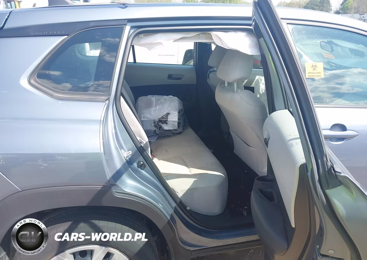 2022 Toyota Corolla Cross L VIN:7MUAAAAG1NV024837 - 8