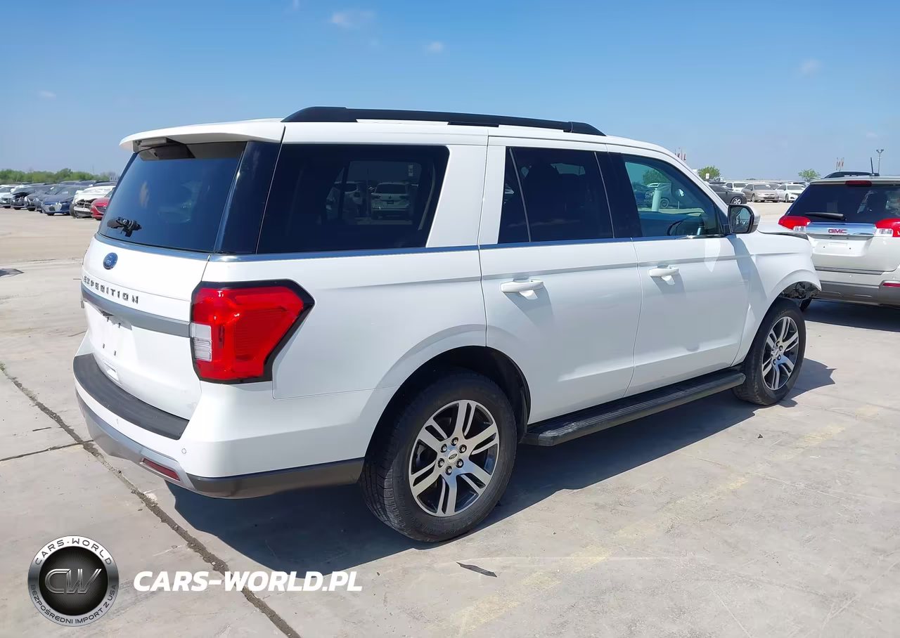 2024 Ford Expedition Xlt VIN:1FMJU1H89REA40694 - 4