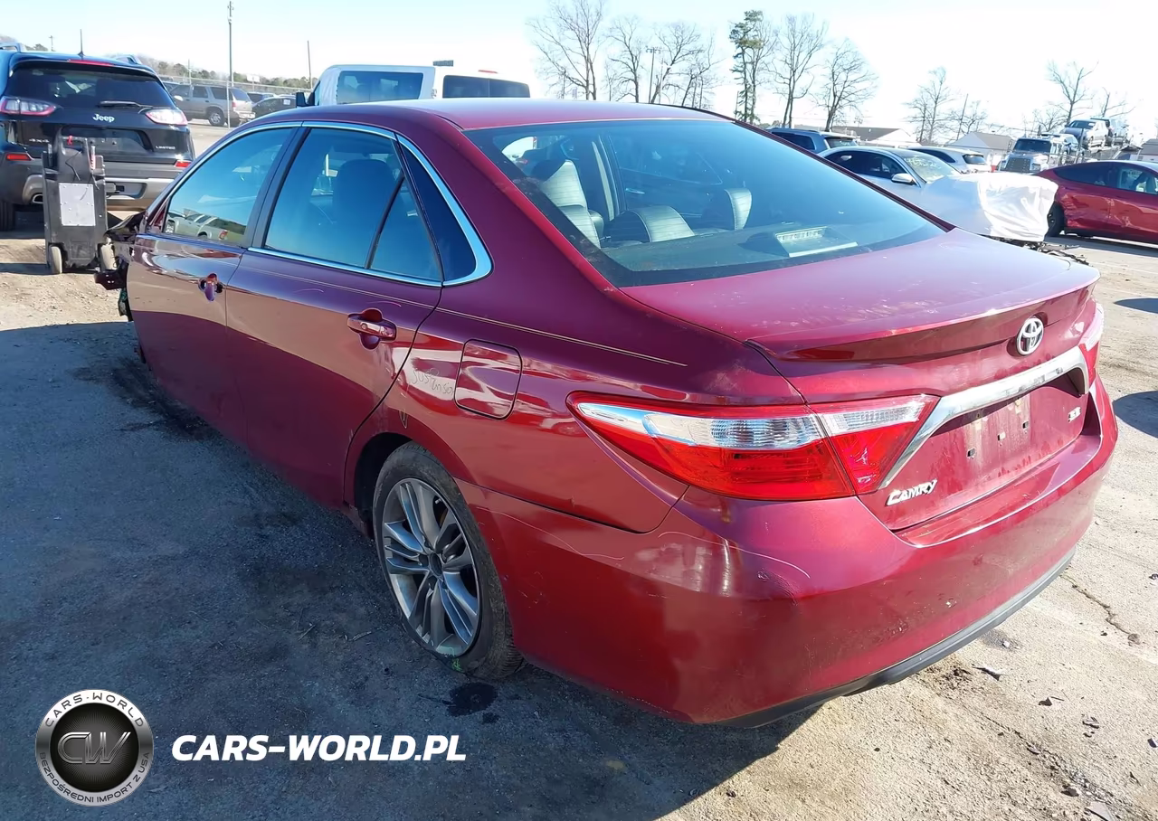 2017 Toyota Camry Se VIN:4T1BF1FK0HU670895 - 3