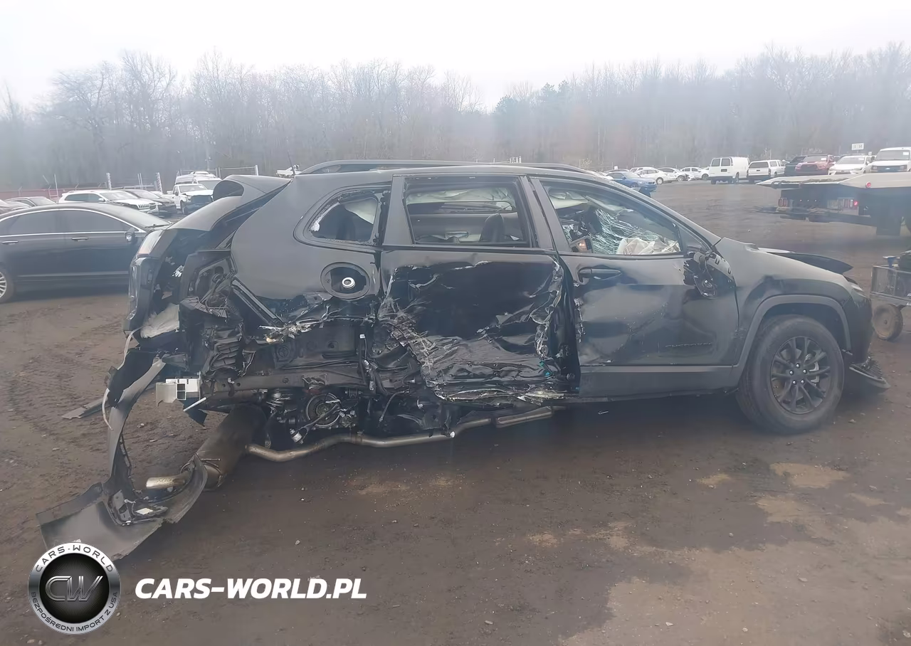 2022 Jeep Cherokee Latitude Lux 4X4 VIN:1C4PJMMN3ND513672 - 11