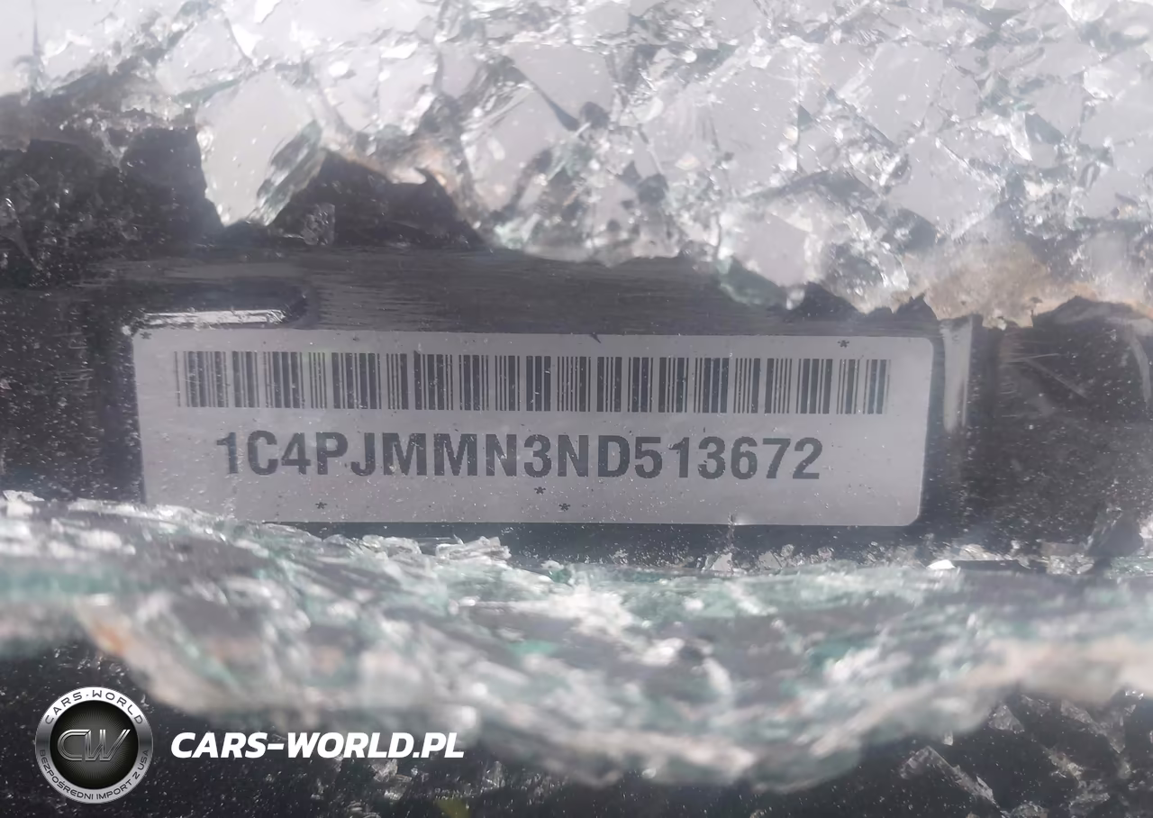 2022 Jeep Cherokee Latitude Lux 4X4 VIN:1C4PJMMN3ND513672 - 9