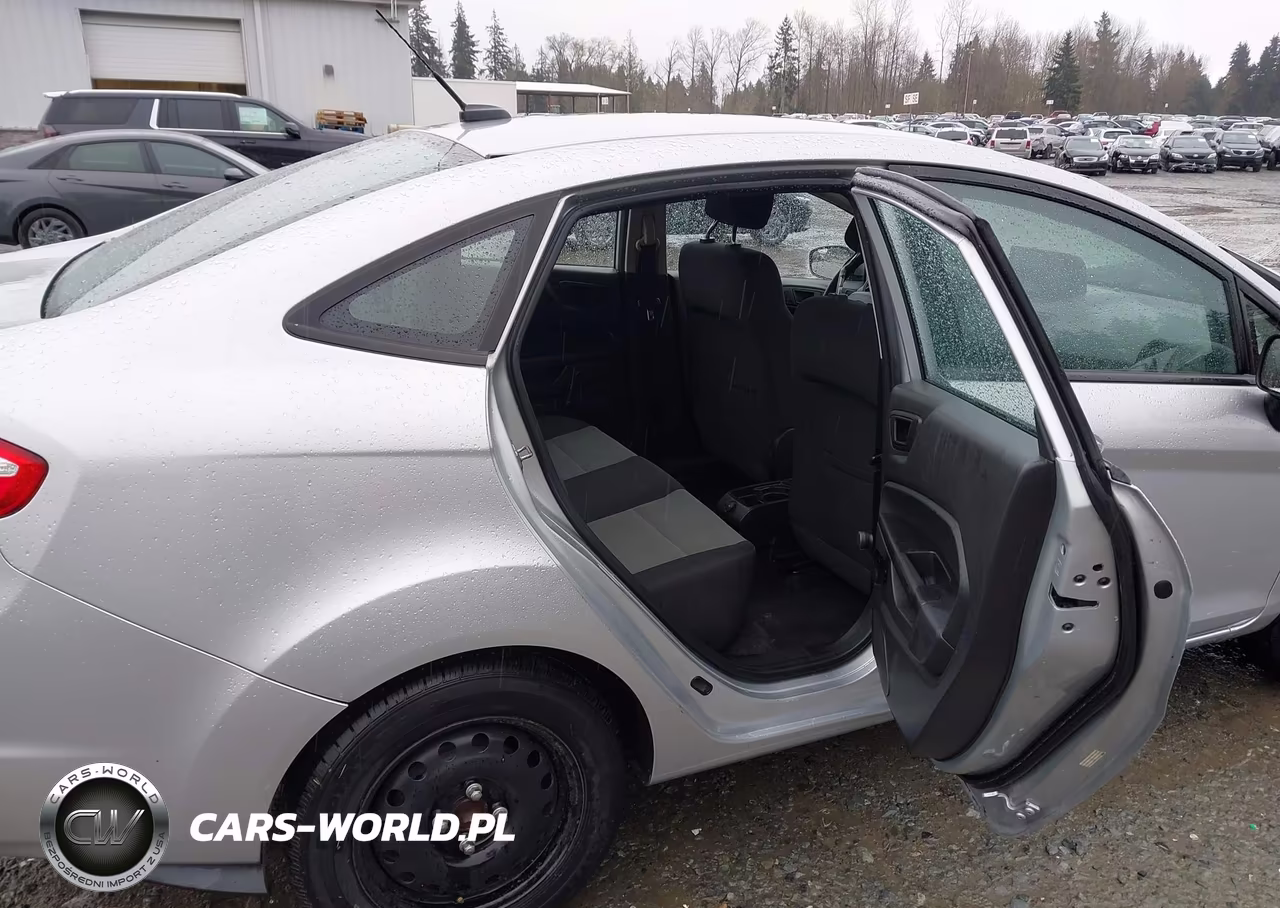 2016 Ford Fiesta S VIN:3FADP4AJ5GM154969 - 8