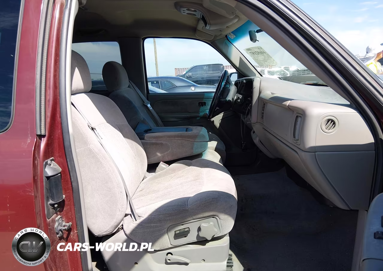 2000 Chevrolet Silverado 1500 Ls VIN:1GCEC19T0YZ221931 - 5
