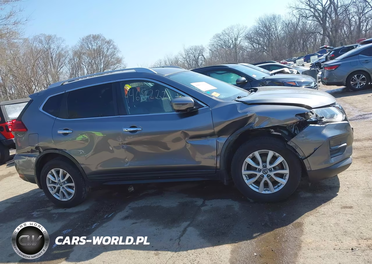 2017 Nissan Rogue Sv VIN:KNMAT2MV9HP619339 - 13