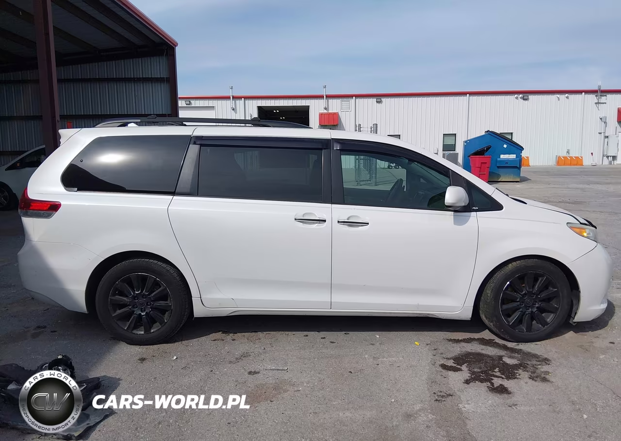 2011 Toyota Sienna Limited V6 VIN:5TDYK3DC3BS097830 - 14