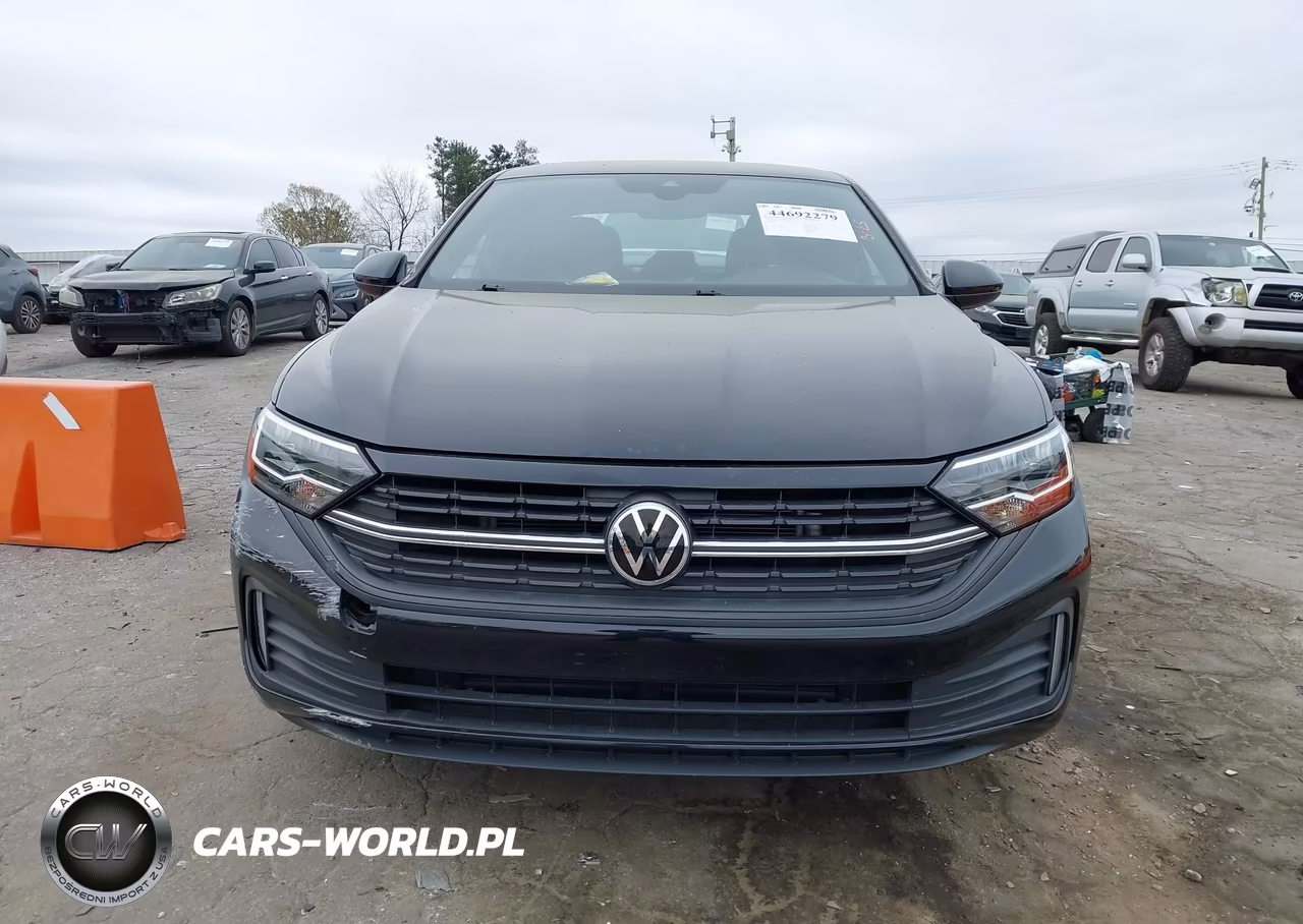 2023 Volkswagen Jetta 1.5T Sport VIN:3VWBM7BU0PM011106 - 12