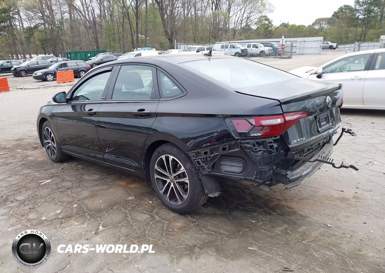 2023 Volkswagen Jetta 1.5T Sport VIN:3VWBM7BU0PM011106 - 3