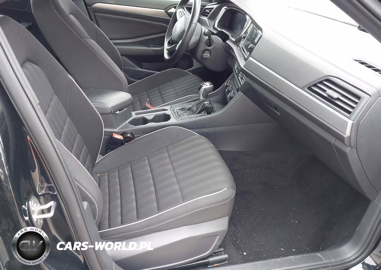 2023 Volkswagen Jetta 1.5T Sport VIN:3VWBM7BU0PM011106 - 5