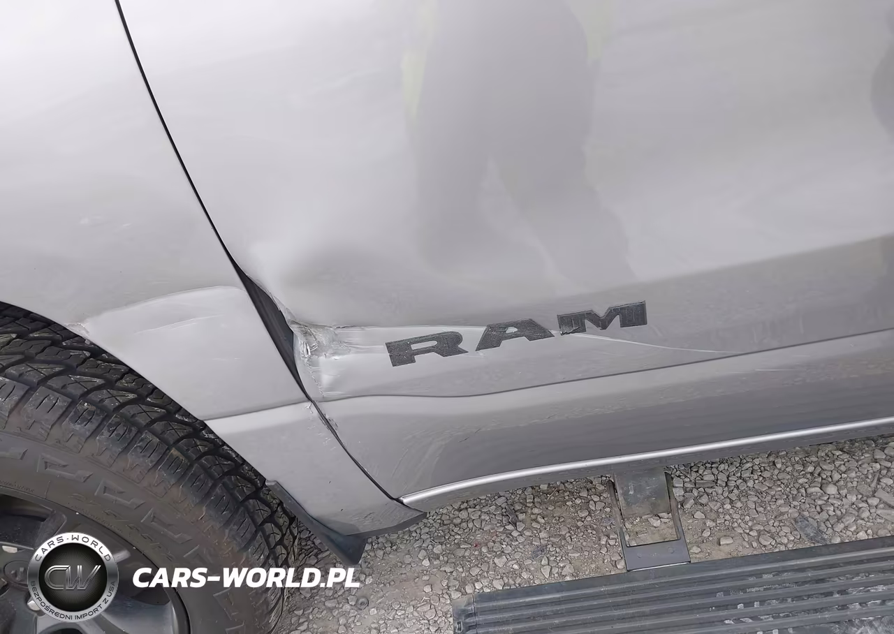 2024 Ram 1500 VIN:1C6SRFJT8RN159320 - 6