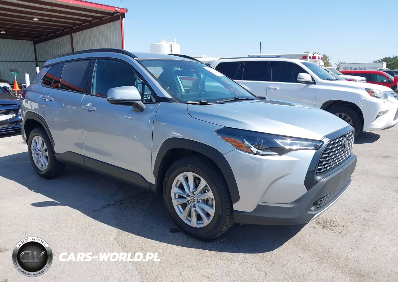 2023 Toyota Corolla Cross Le – zdjęcie 1 z 18