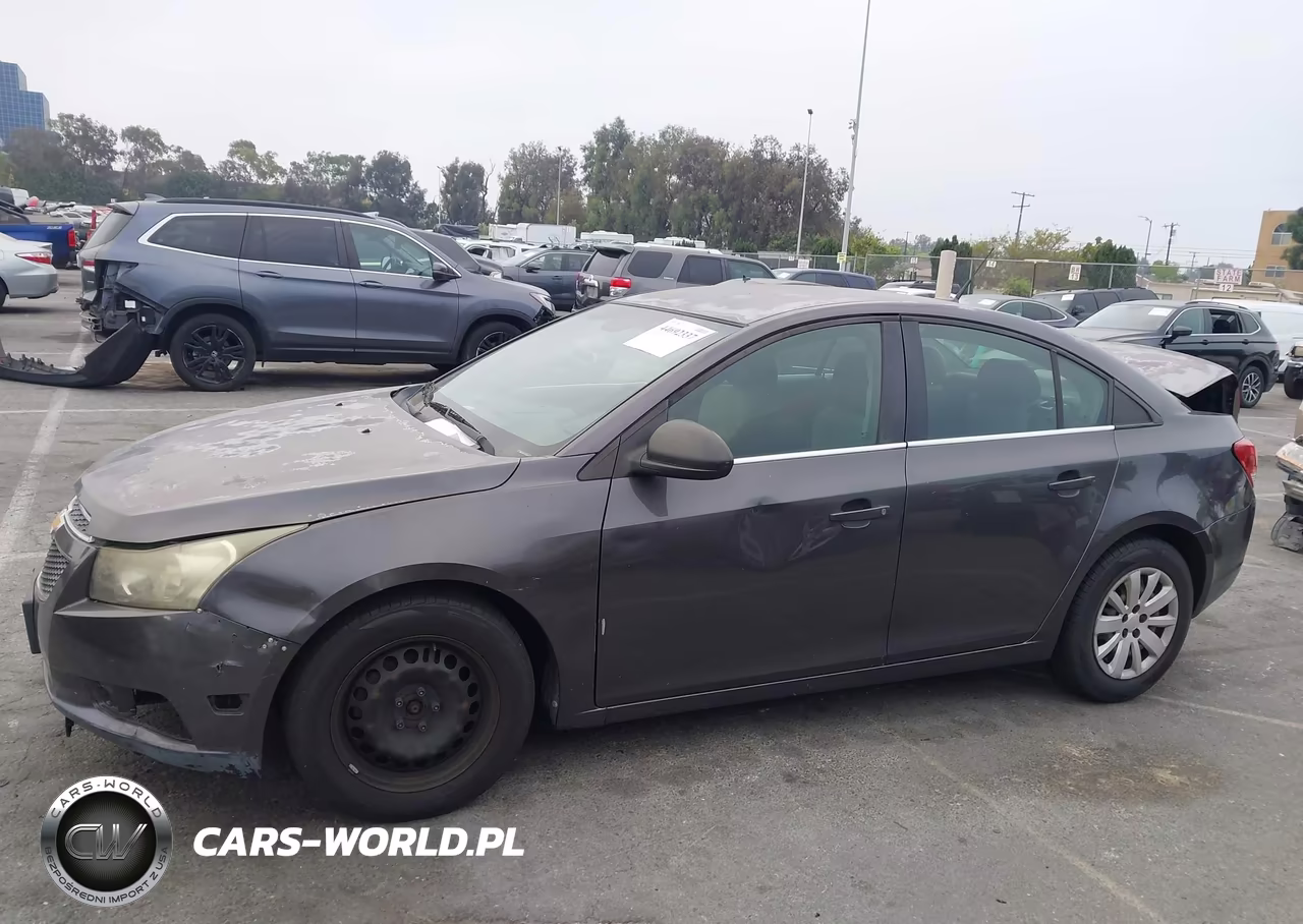 2011 Chevrolet Cruze Ls VIN:1G1PC5SHOB7224927 - 14