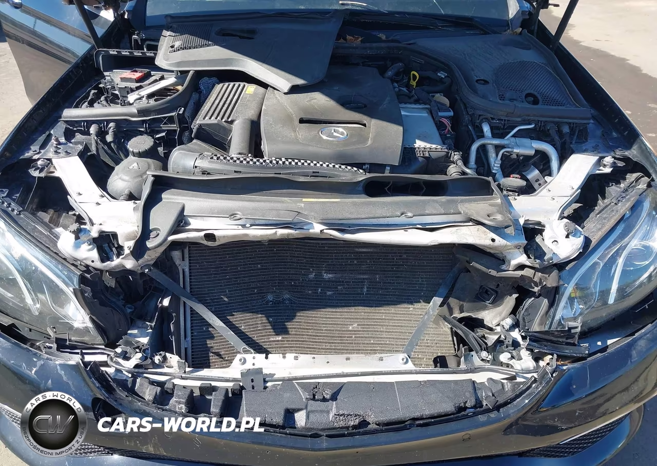 2018 Mercedes-Benz E 300 4Matic VIN:WDDZF4KB3JA435804 - 10