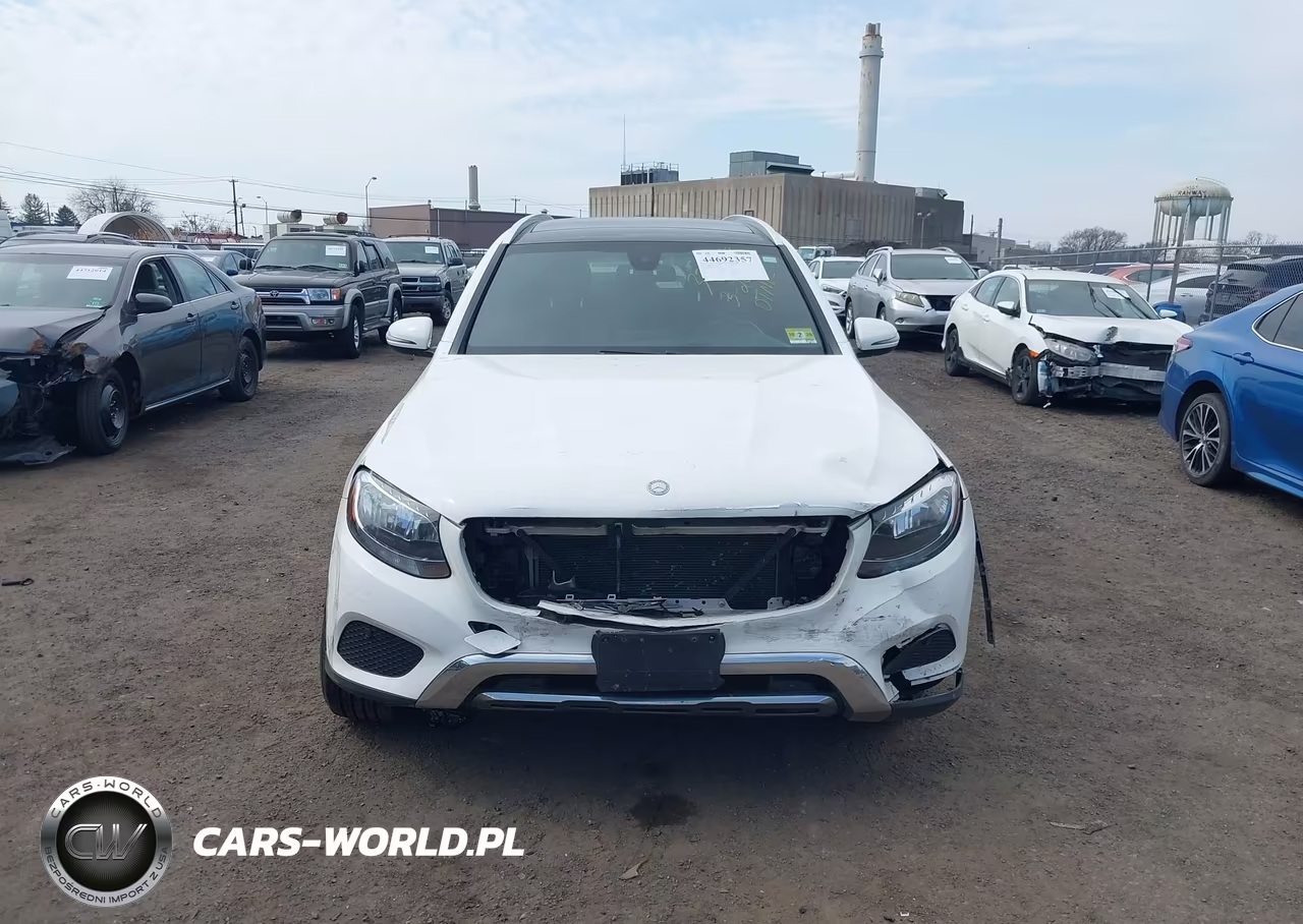 2017 Mercedes-Benz Glc 300 4Matic VIN:WDC0G4KB2HF149918 - 11