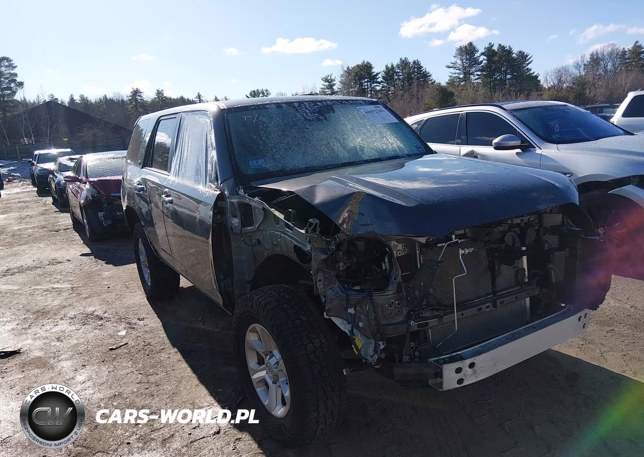 2021 Toyota 4Runner Sr5 – zdjęcie 1 z 17