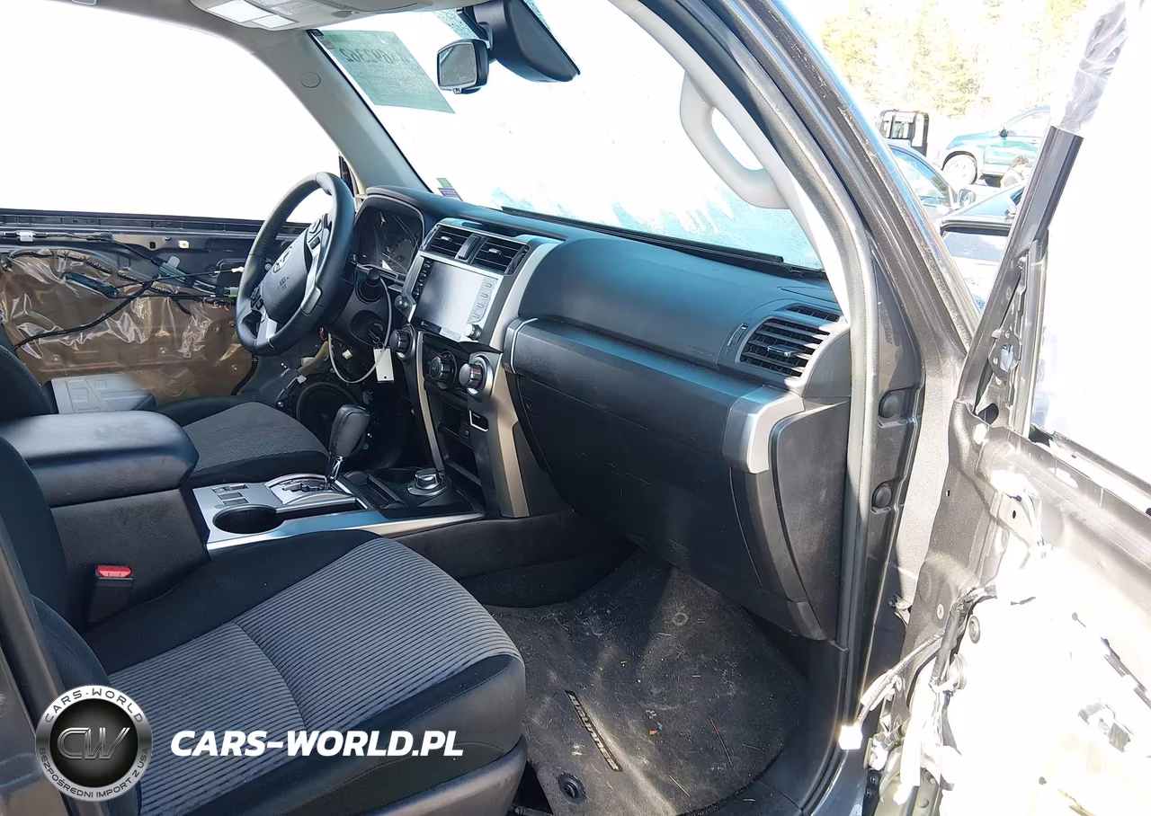 2021 Toyota 4Runner Sr5 VIN:JTEMU5JR9M5886064 - 8
