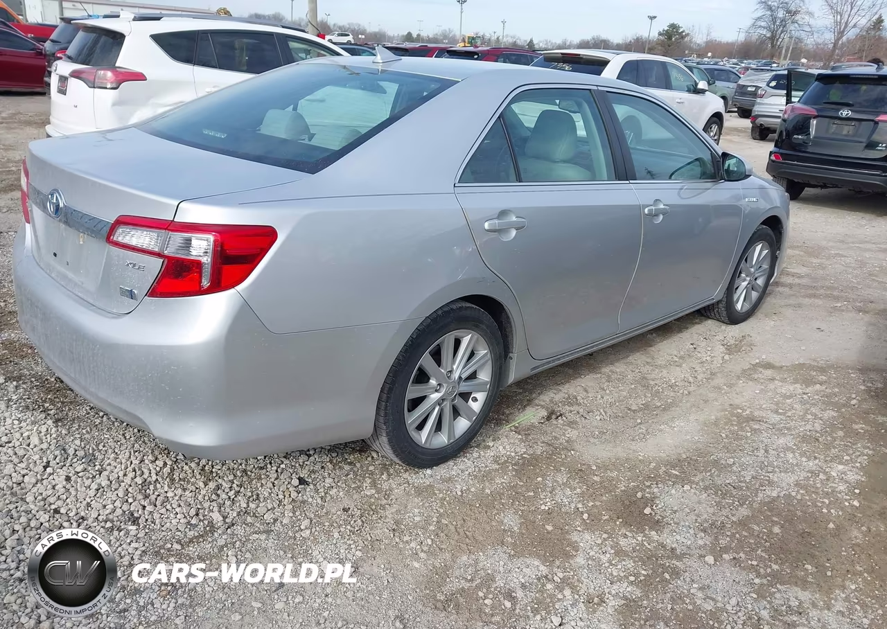 2012 Toyota Camry Hybrid Xle VIN:4T1BD1FK5CU035752 - 4