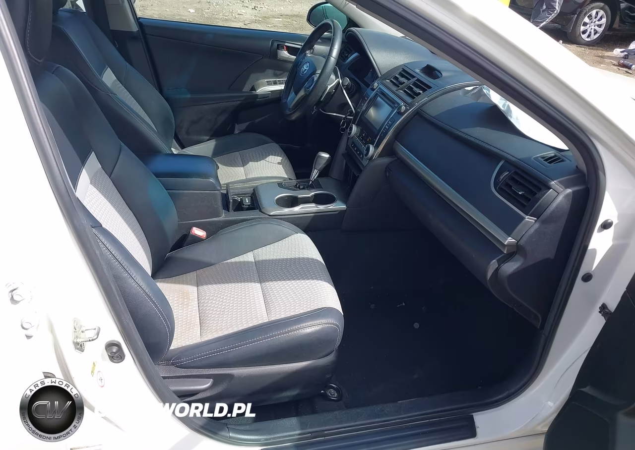 2014 Toyota Camry Se VIN:4T1BF1FK4EU454723 - 5