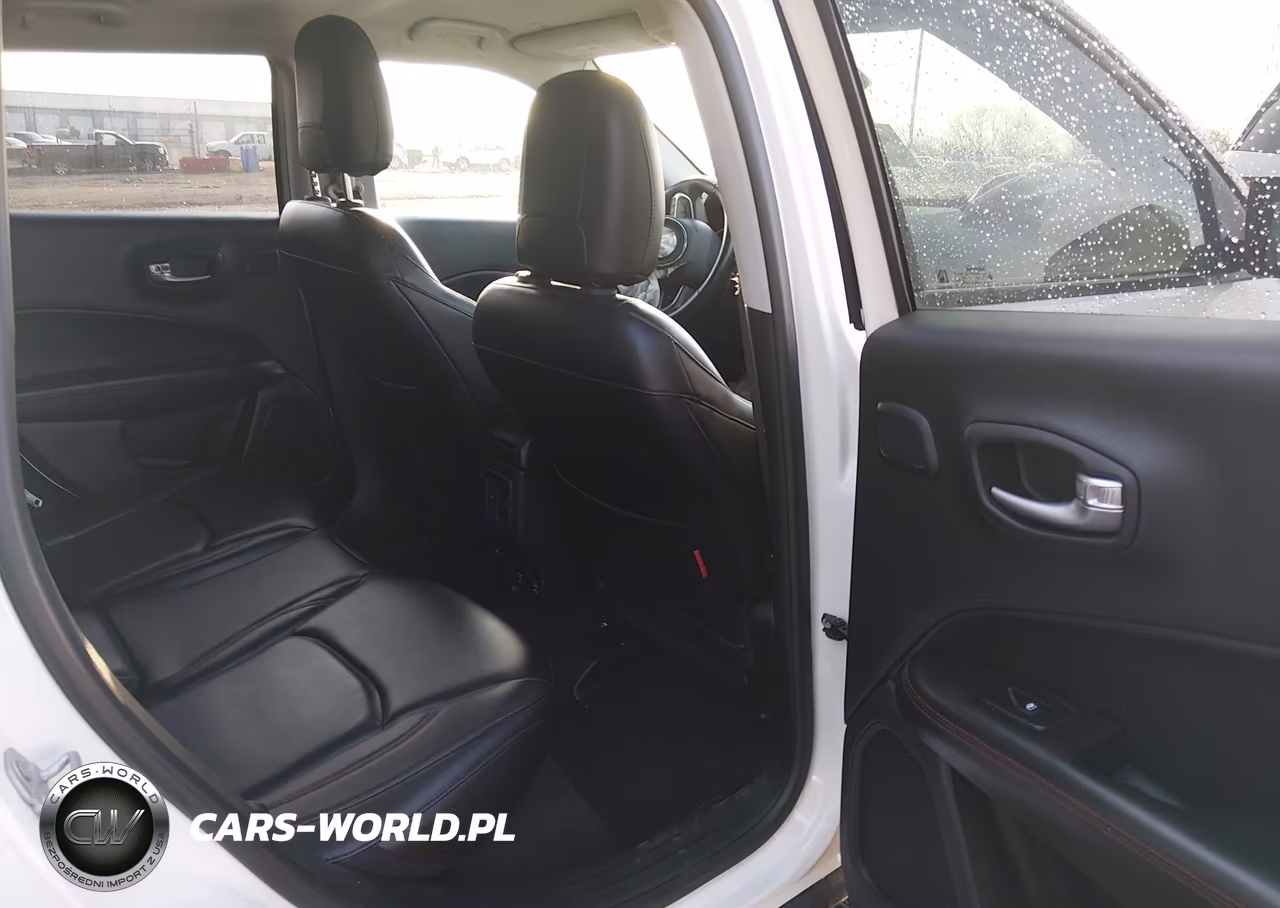 2017 Jeep New Compass Trailhawk 4X4 VIN:3C4NJDDB5HT630746 - 8