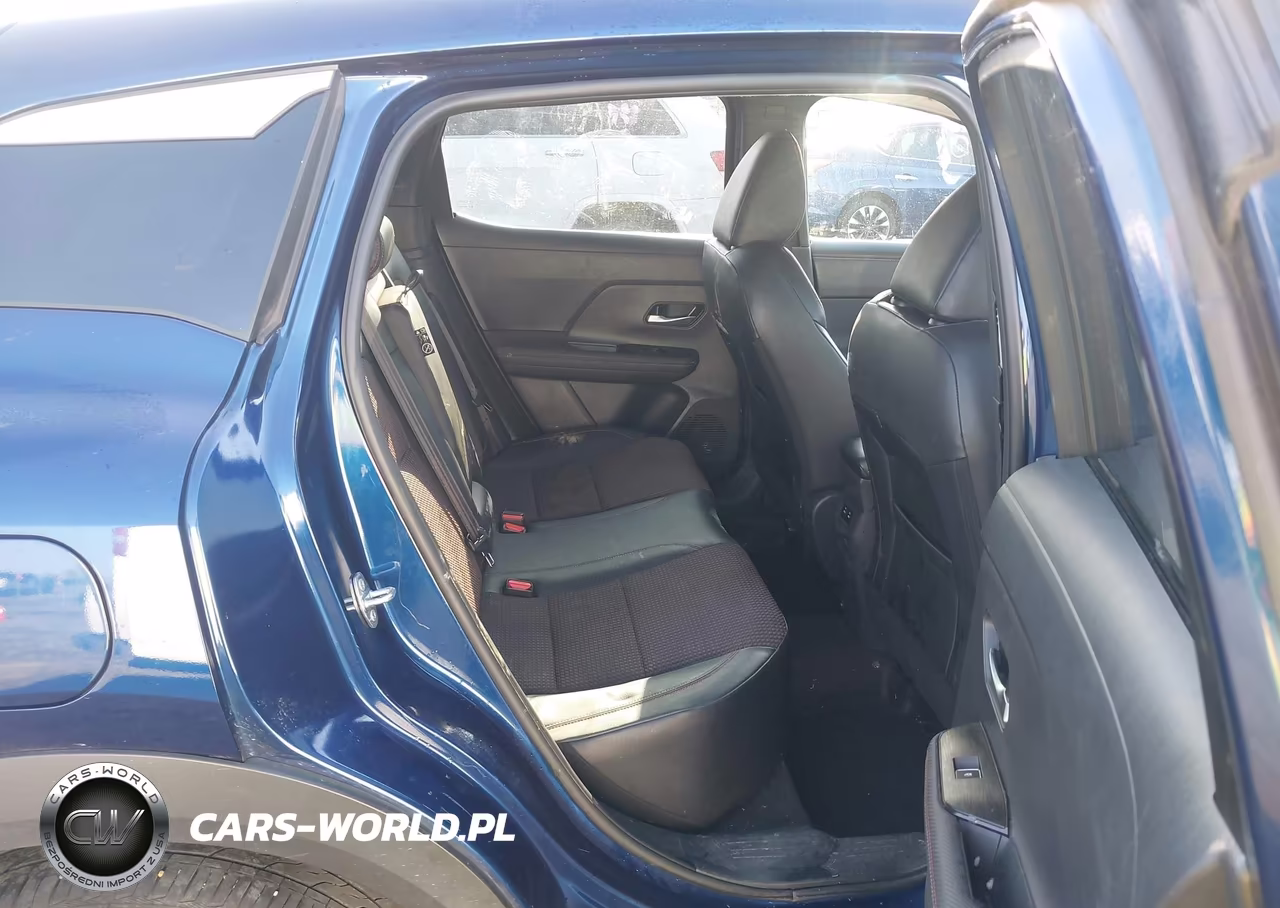 2025 Nissan Kicks Sr Intelligent Awd VIN:3N8AP6DB6SL391423 - 8