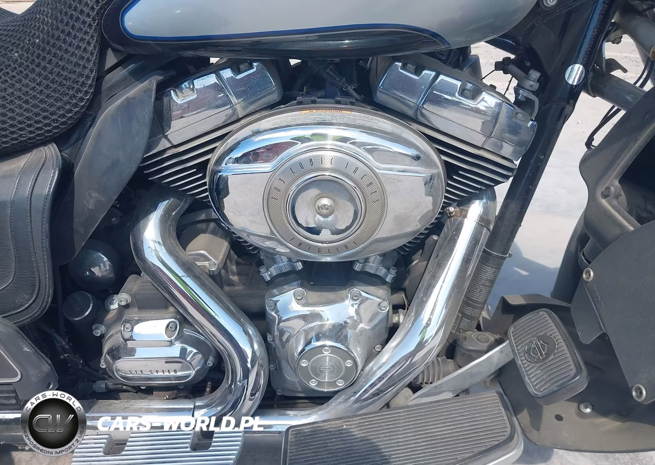2013 Harley-Davidson Flhtcutg Tri Glide Ultra Classic VIN:1HD1MAM18DB850887 - 8