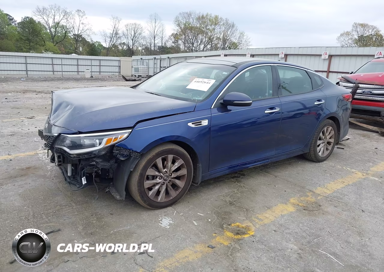 2018 Kia Optima S VIN:5XXGT4L37JG247373 - 2