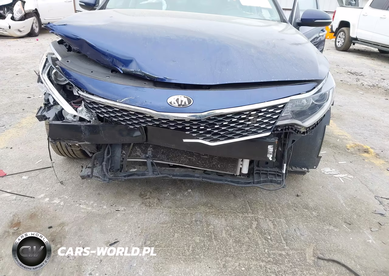 2018 Kia Optima S VIN:5XXGT4L37JG247373 - 6