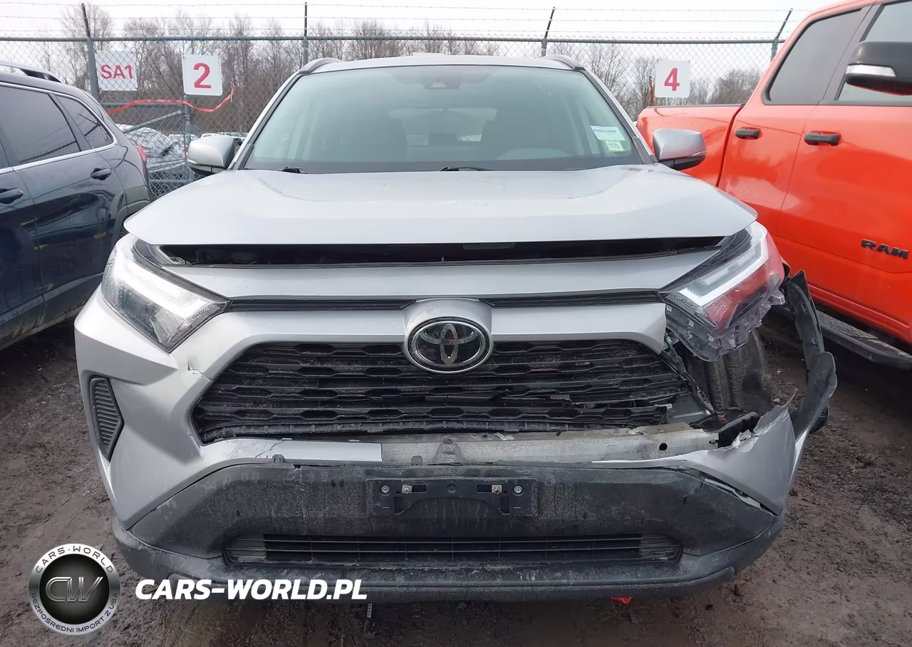 2022 Toyota Rav4 Xle VIN:2T3P1RFV1NW282705 - 12