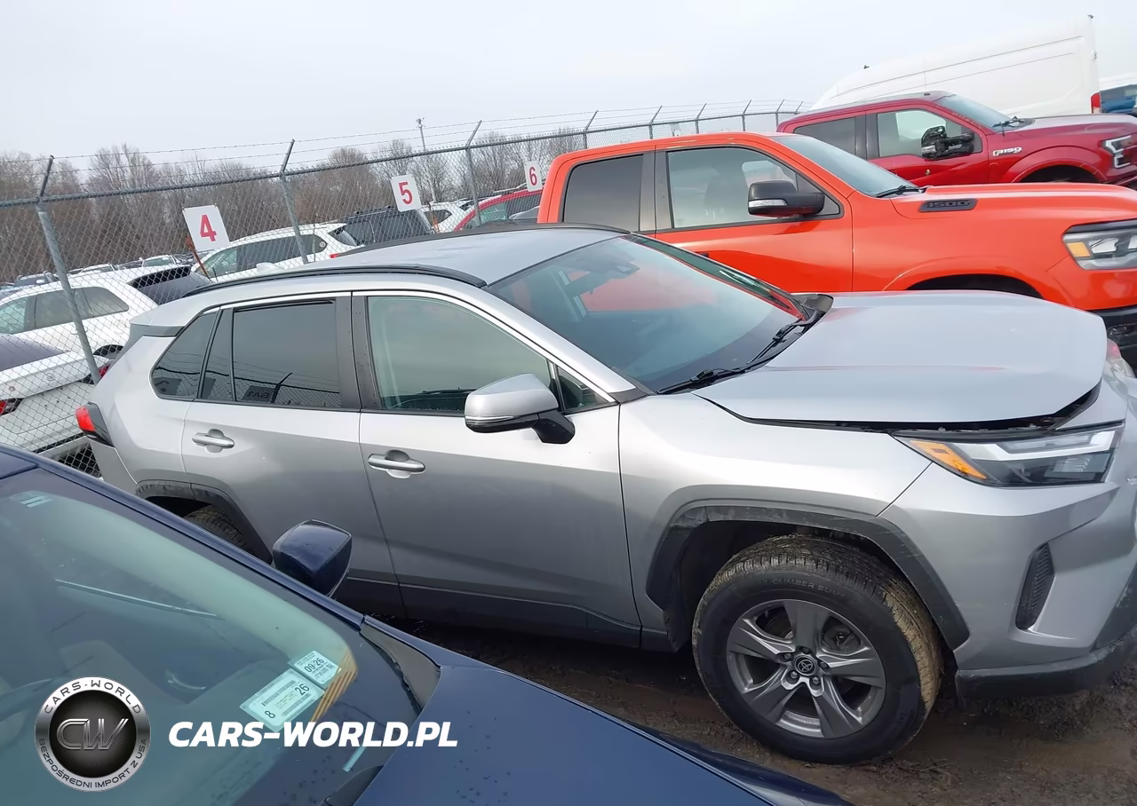 2022 Toyota Rav4 Xle VIN:2T3P1RFV1NW282705 - 13