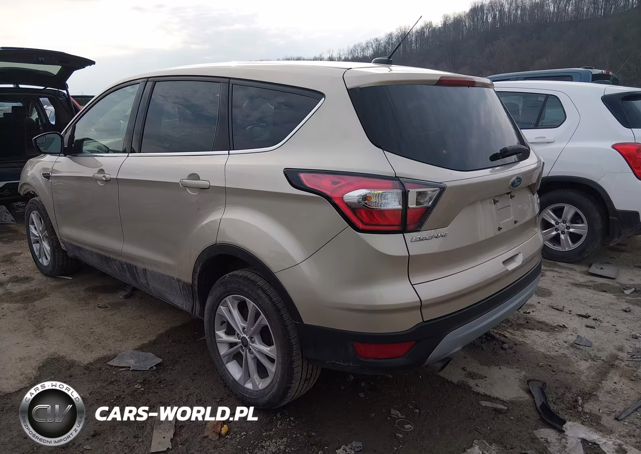 2017 Ford Escape Se VIN:1FMCU9GD9HUA21167 - 3