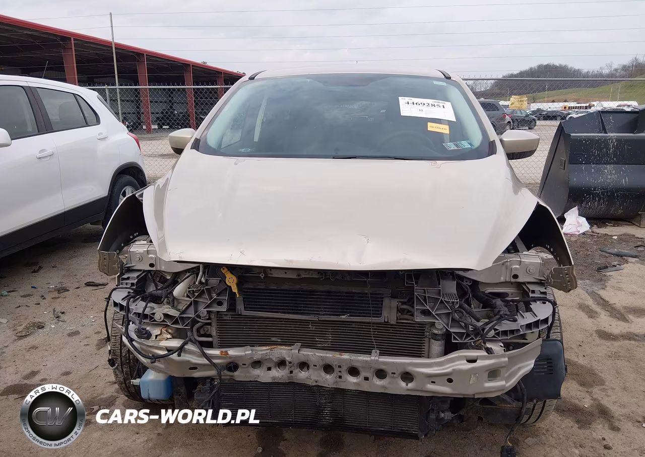 2017 Ford Escape Se VIN:1FMCU9GD9HUA21167 - 6