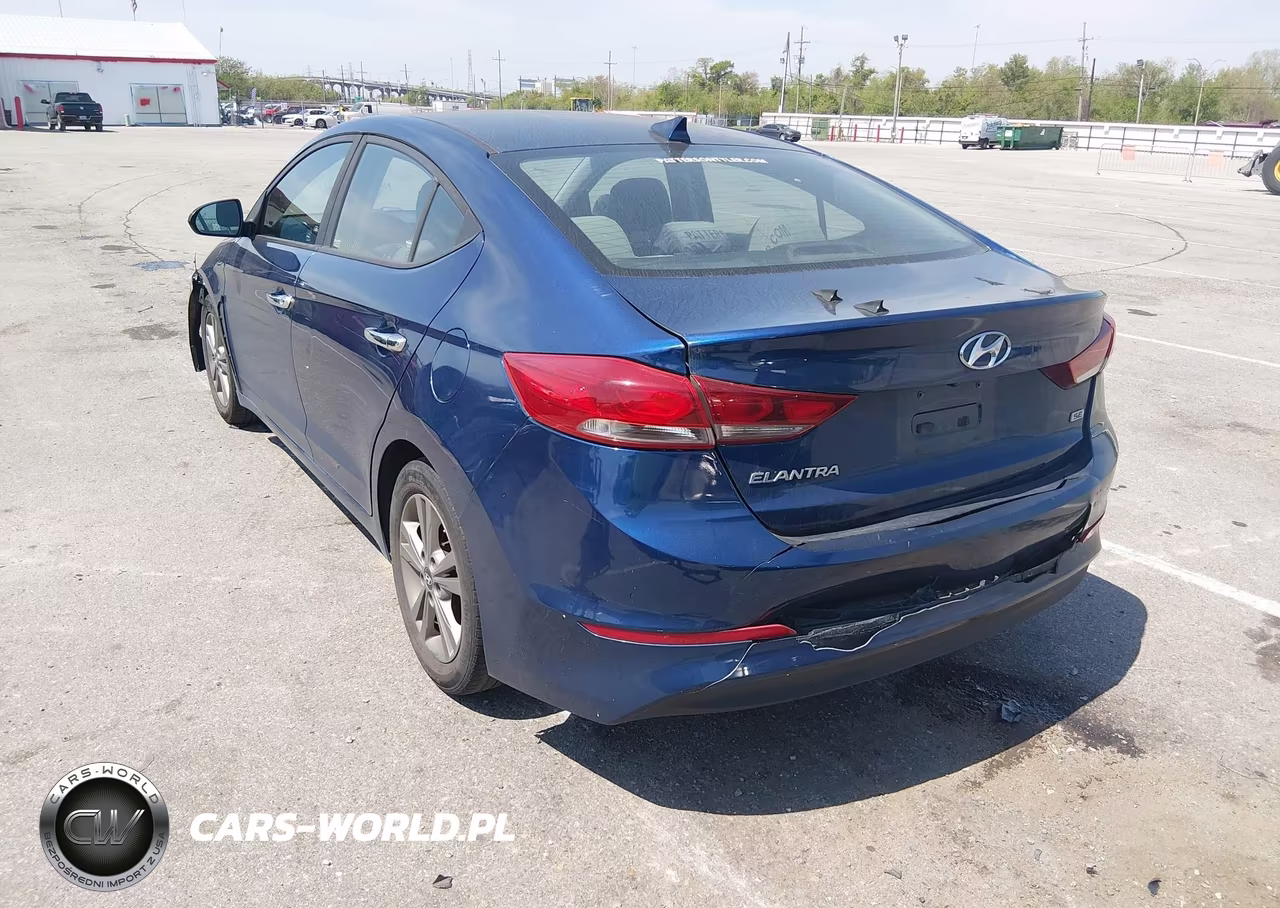 2018 Hyundai Elantra Sel VIN:5NPD84LF1JH398504 - 3
