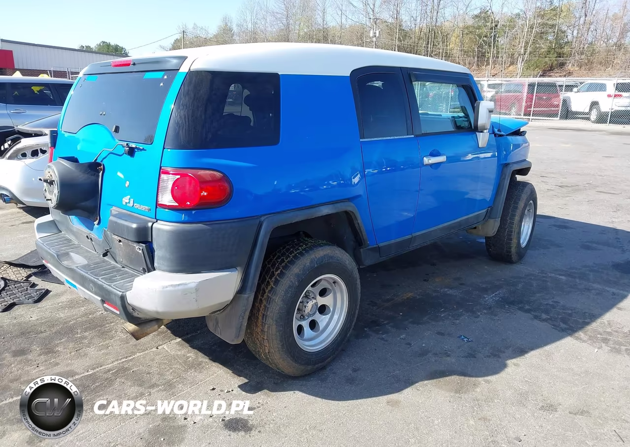 2007 Toyota Fj Cruiser VIN:JTEZU11F570001137 - 4