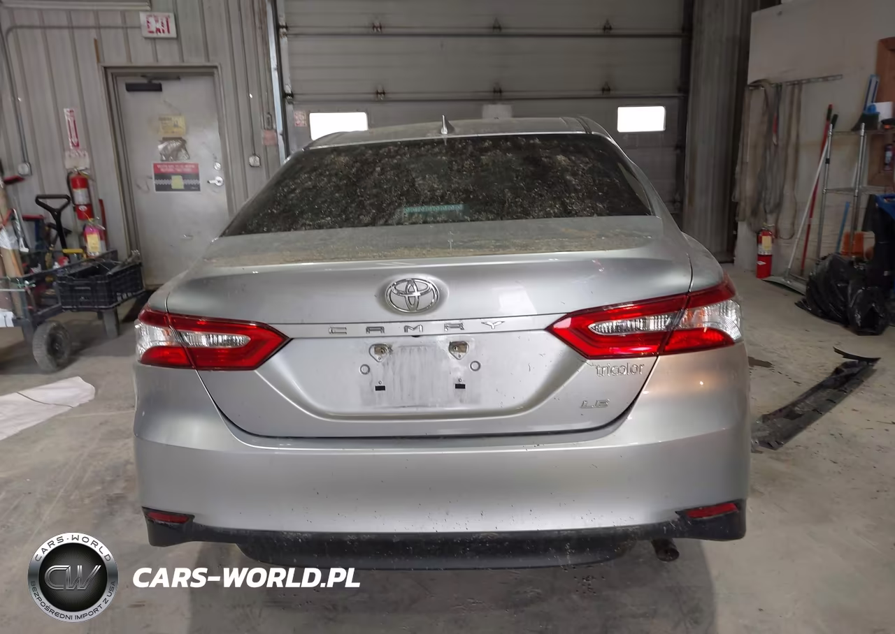 2020 Toyota Camry Le VIN:4T1L11AK0LU946897 - 16