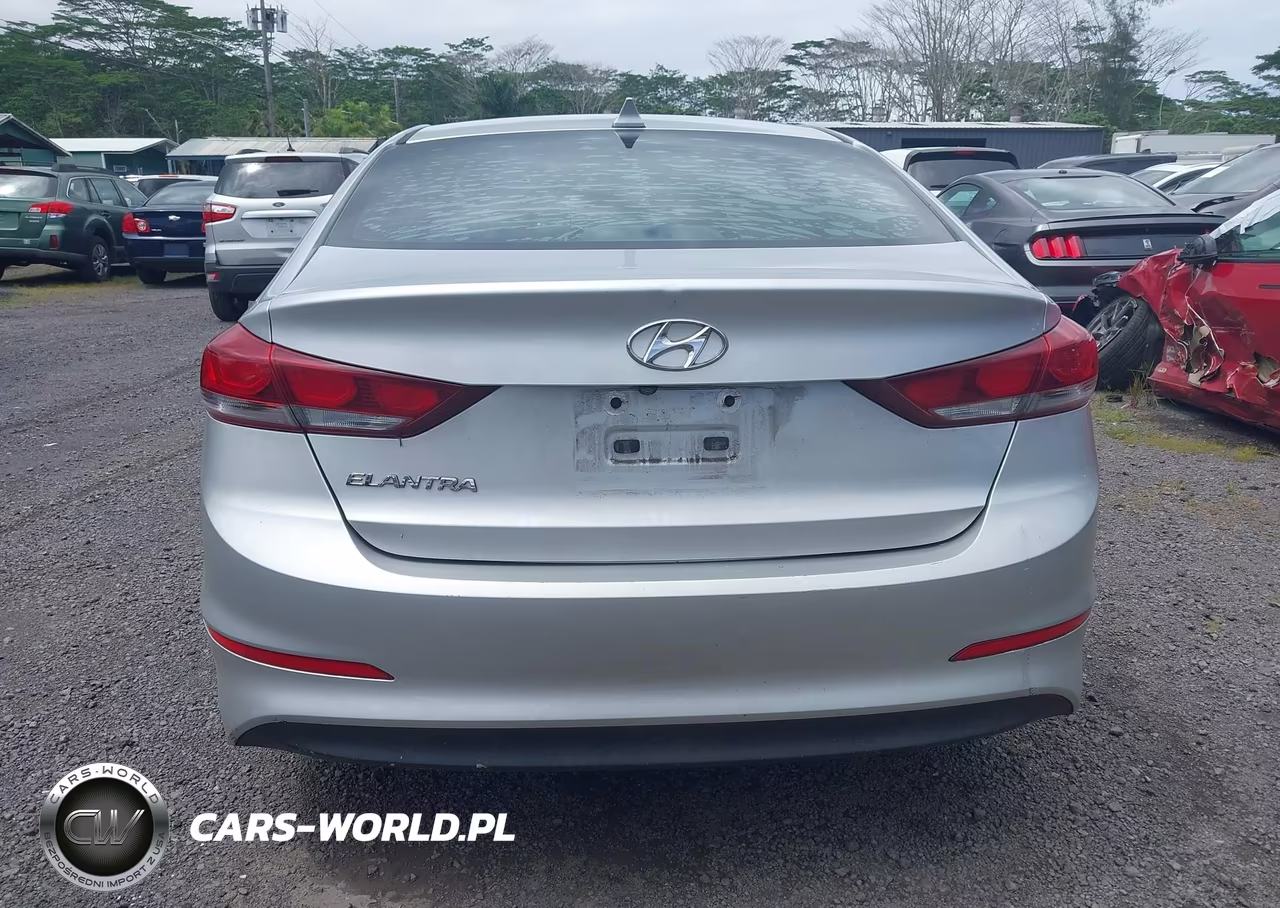 2018 Hyundai Elantra Value Edition VIN:5NPD84LF7JH354765 - 16