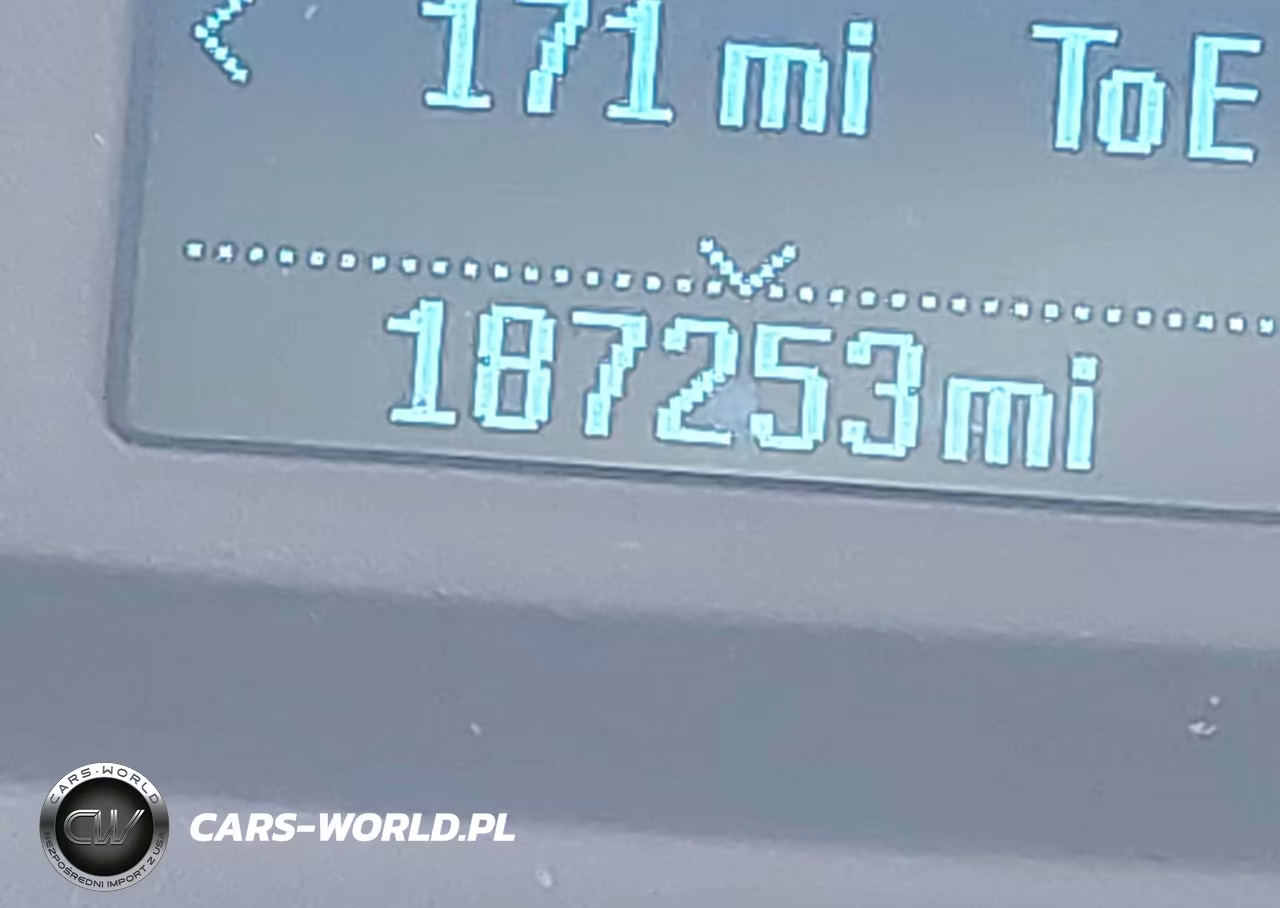 2016 Ford Transit-250 VIN:1FTYR1YM9GKA15651 - 15