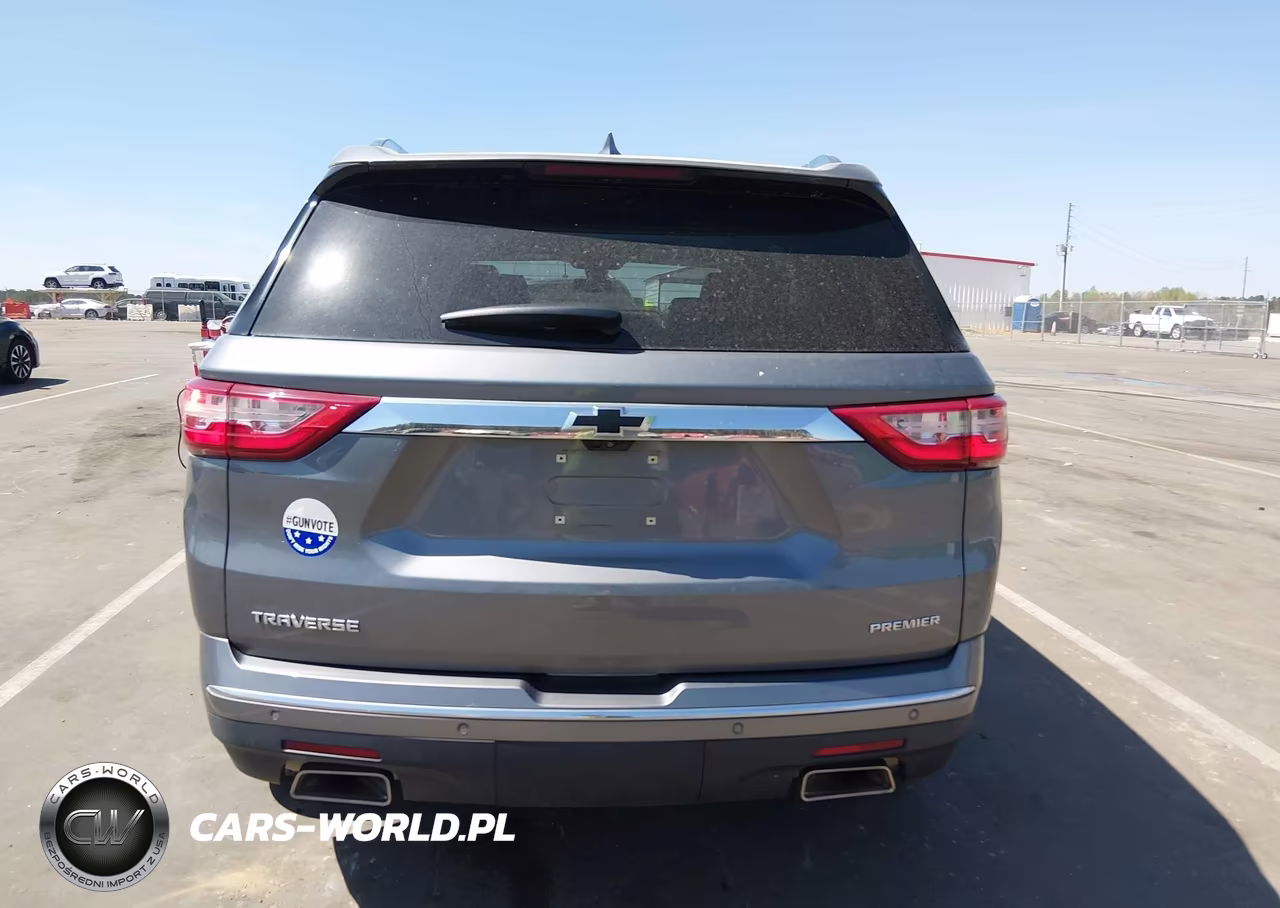 2019 Chevrolet Traverse Premier VIN:1GNERKKW9KJ135524 - 16