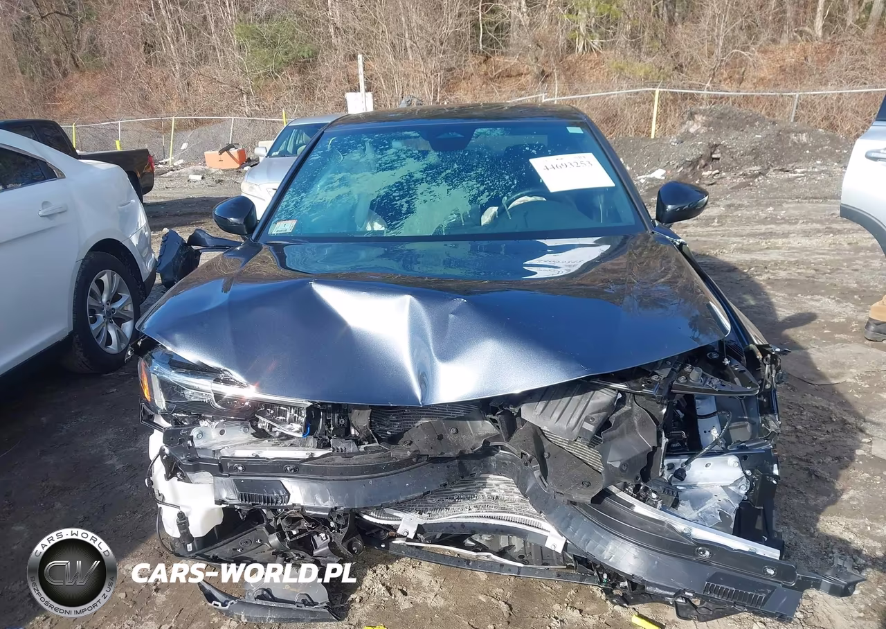 2025 Honda Civic Sport VIN:2HGFE2F56SH553083 - 12