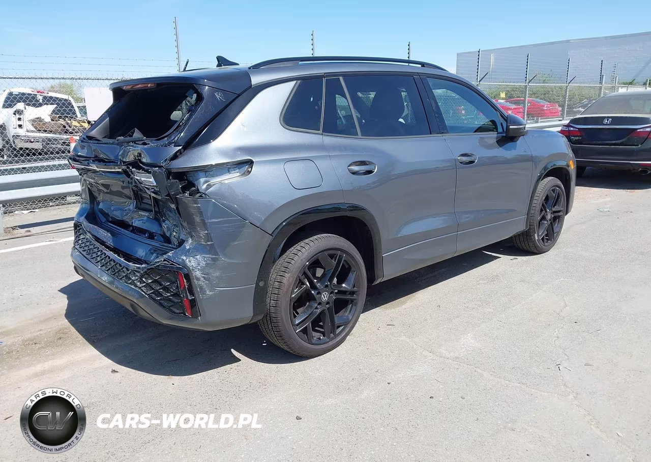 2025 Volkswagen Tiguan 2.0T Se R-Line Black VIN:3VVGR7RM5SM065737 - 4