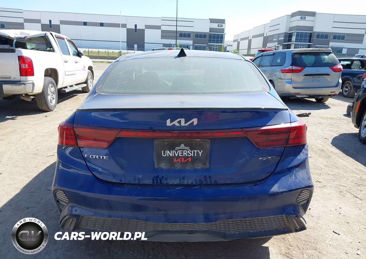 2024 Kia Forte Gt-Line VIN:3KPF54AD0RE793289 - 16
