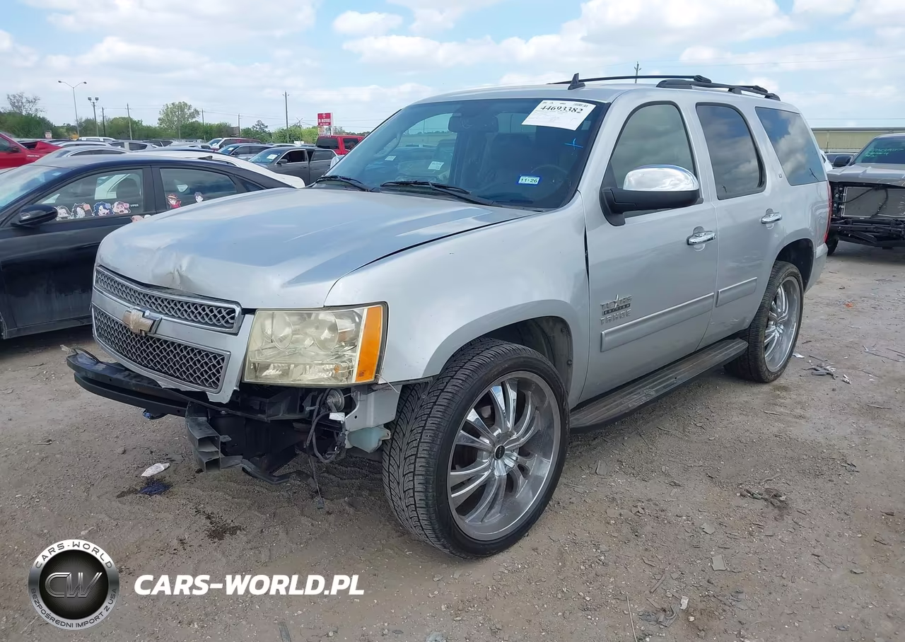 2011 Chevrolet Tahoe Lt VIN:1GNSCBE05BR120807 - 2