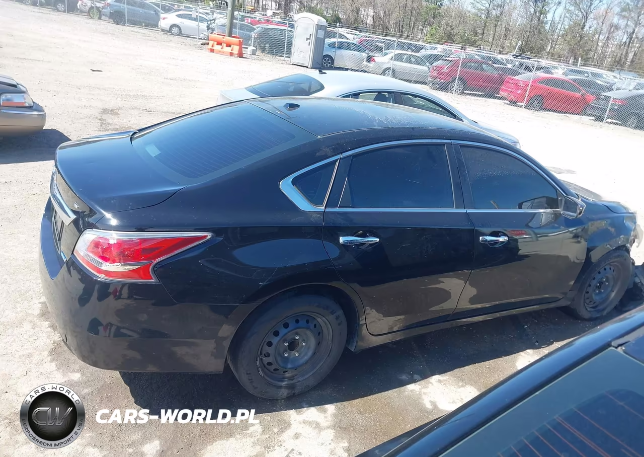 2014 Nissan Altima 2.5 S VIN:1N4AL3AP4EC161942 - 13
